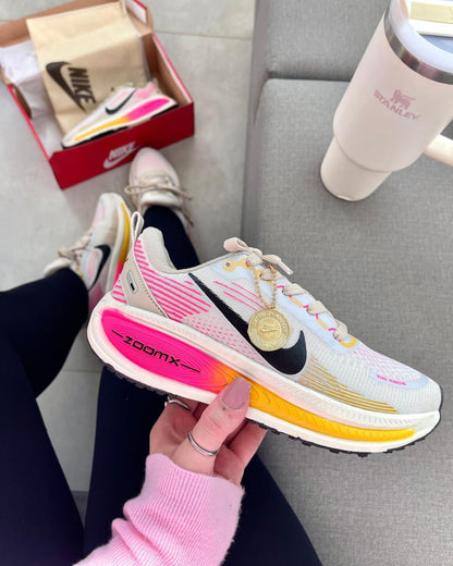 Tênis Esportivo Feminino Zoom X Rosa Neon