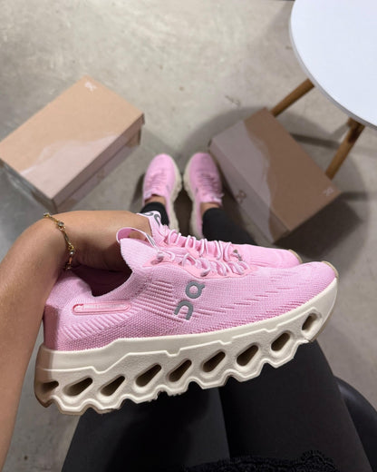 Tênis Feminino On Cloud Running Rosa