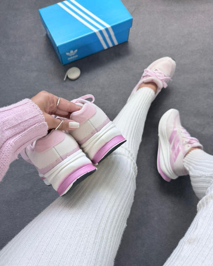 Tênis Esportivo Feminino Adidas Supernova