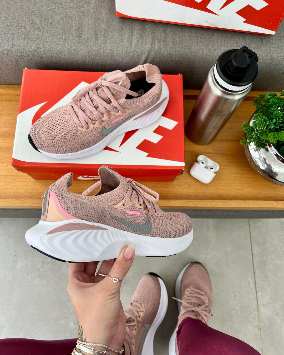 Tênis Esportivo Feminino Air Zoom Rosê